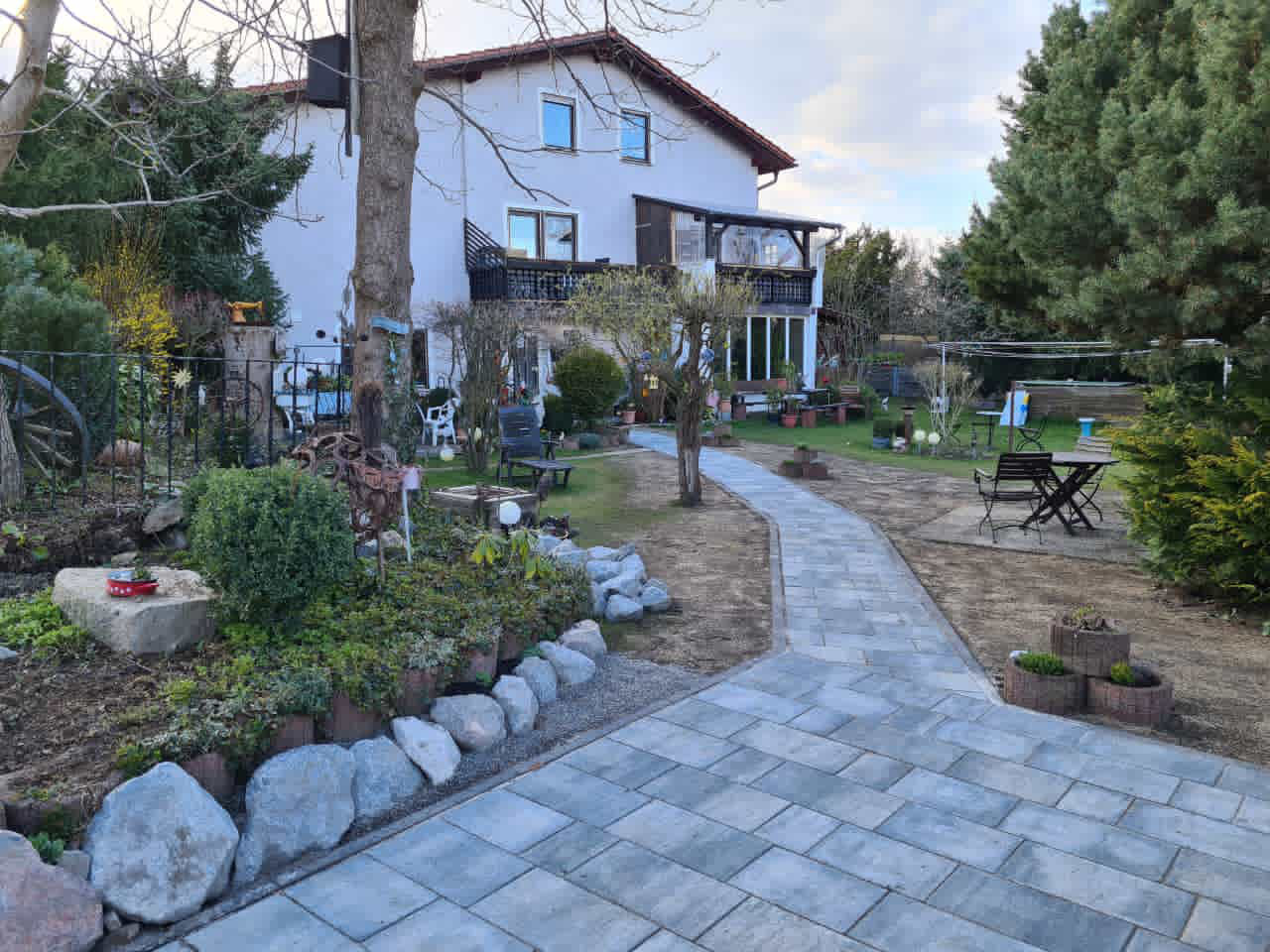 Außenanlagen gestalten mit dem Baggerbetrieb M. Daser