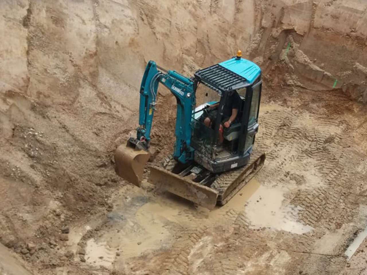 Erdarbeiten mit dem Baggerbetrieb M. Daser