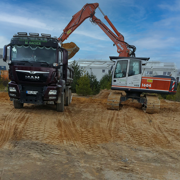 Bild 5 - Erdarbeiten Baggerbetrieb Daser