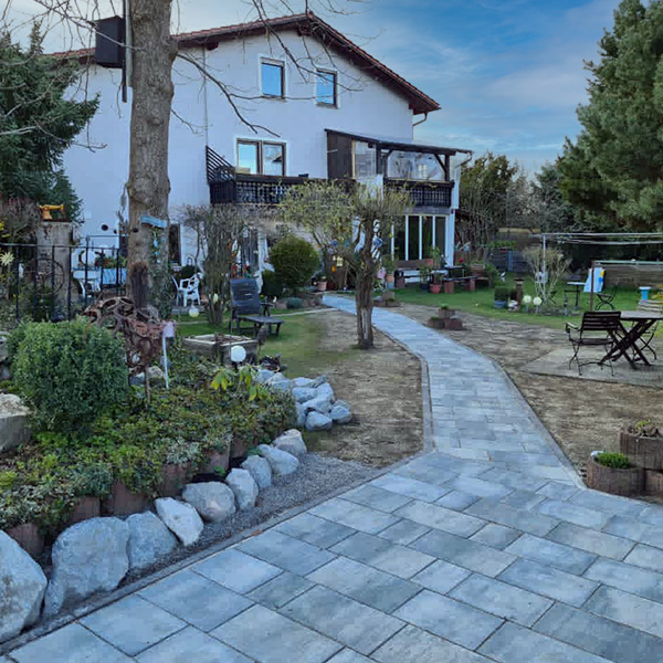 Bild 6 - Gartengestaltung Baggerbetrieb Daser