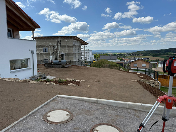 Bild 1 - Rollrasen Baggerbetrieb Daser