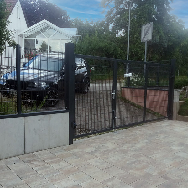 Bild 1 - Zaunbau Baggerbetrieb Daser